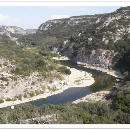 Charming Small House Close To Uzes Holiday home