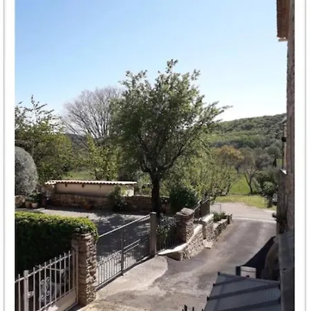 Holiday home Charming Small House Close To Uzes *