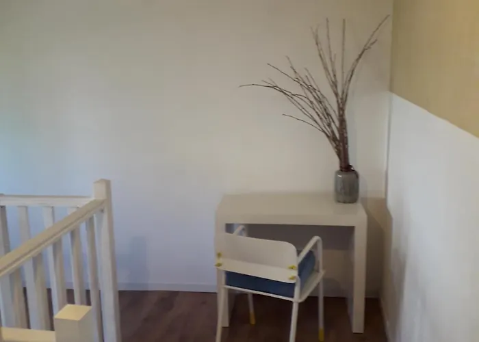 Charming Small House Close To Uzes Foissac (Gard)